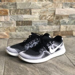 Nike Running Shoes Women’s Size US 7